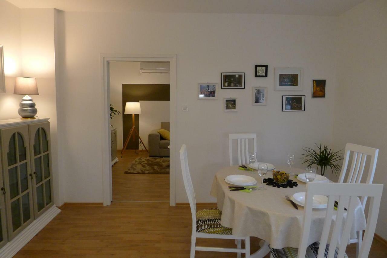Zola Apartment Zagreb Bagian luar foto
