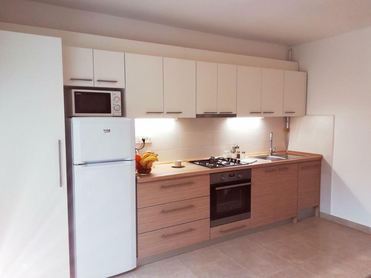 Zola Apartment Zagreb Bagian luar foto