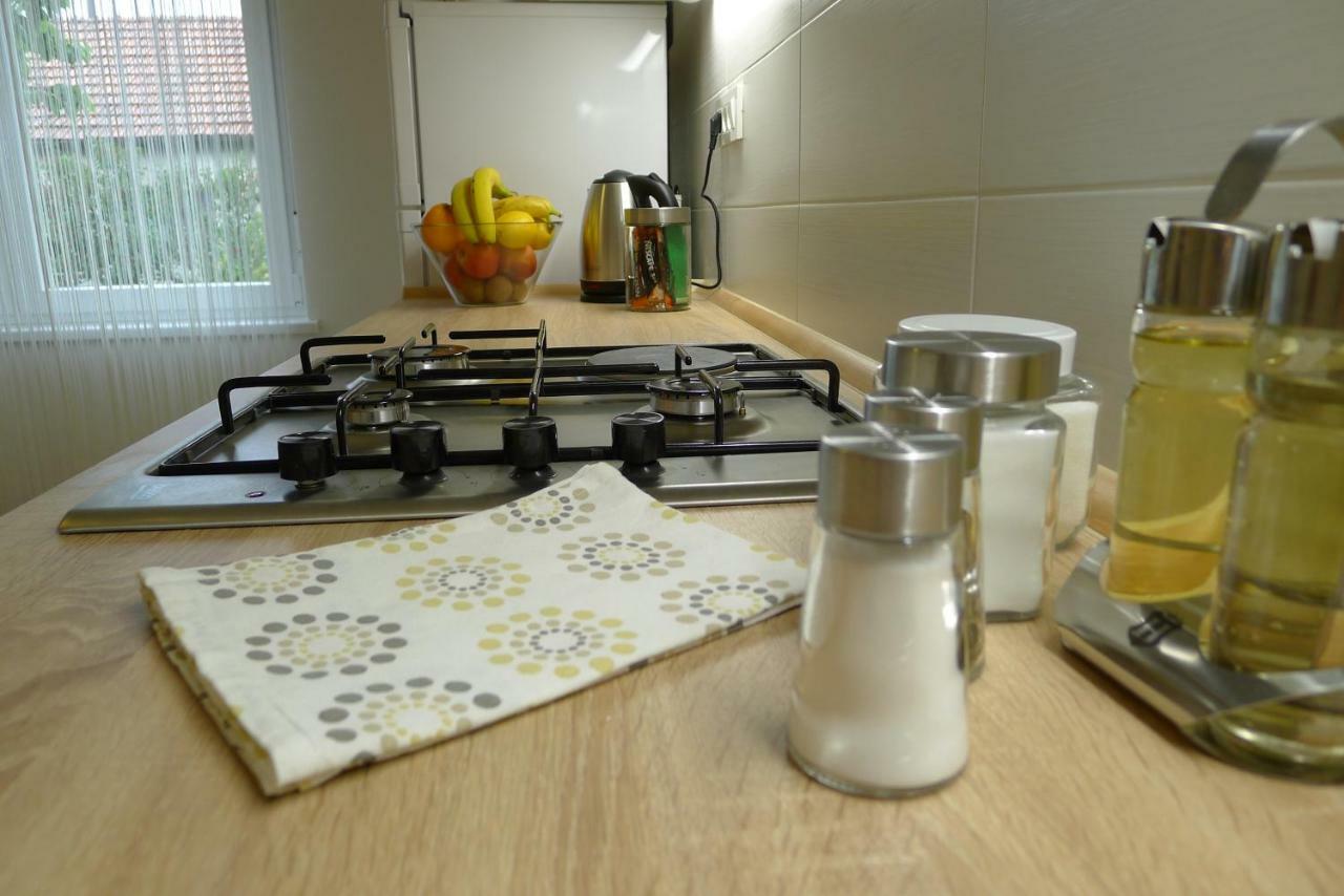 Zola Apartment Zagreb Bagian luar foto